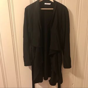 Lightweight trench coat